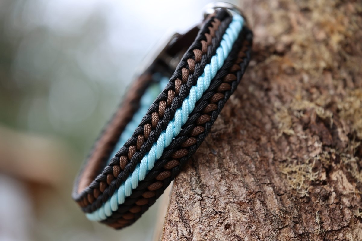 Hundehalsband "Blue Whisper" aus Paracord