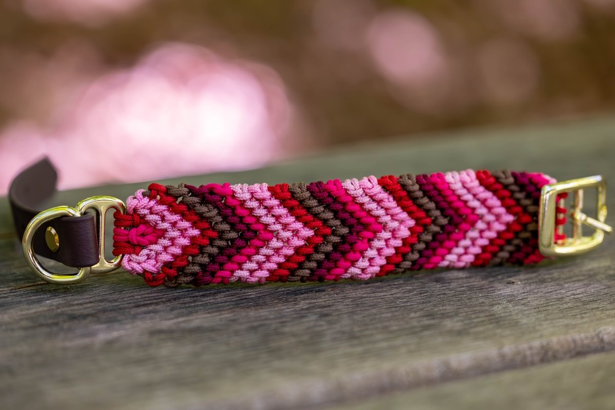 Hundehalsband "Ruby Dream" aus Paracord
