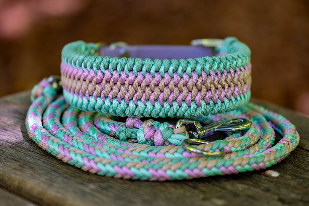 Hundehalsband "Candy Blossom" aus Paracord