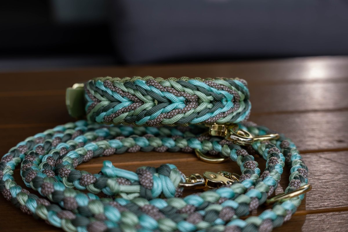 Hundehalsband "Emerald" aus Paracord f0r6vf-0r.myshopify.com