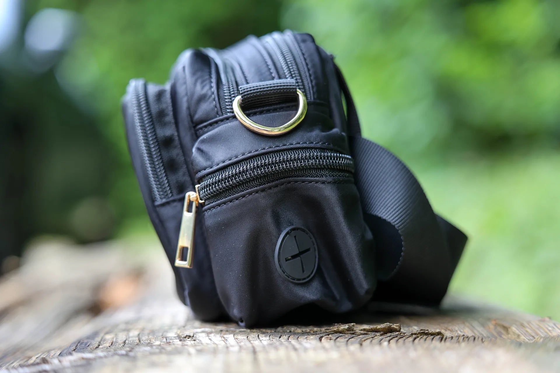Gassi-Tasche für Hunde mit herausnehmbarem Leckerlibeutel
